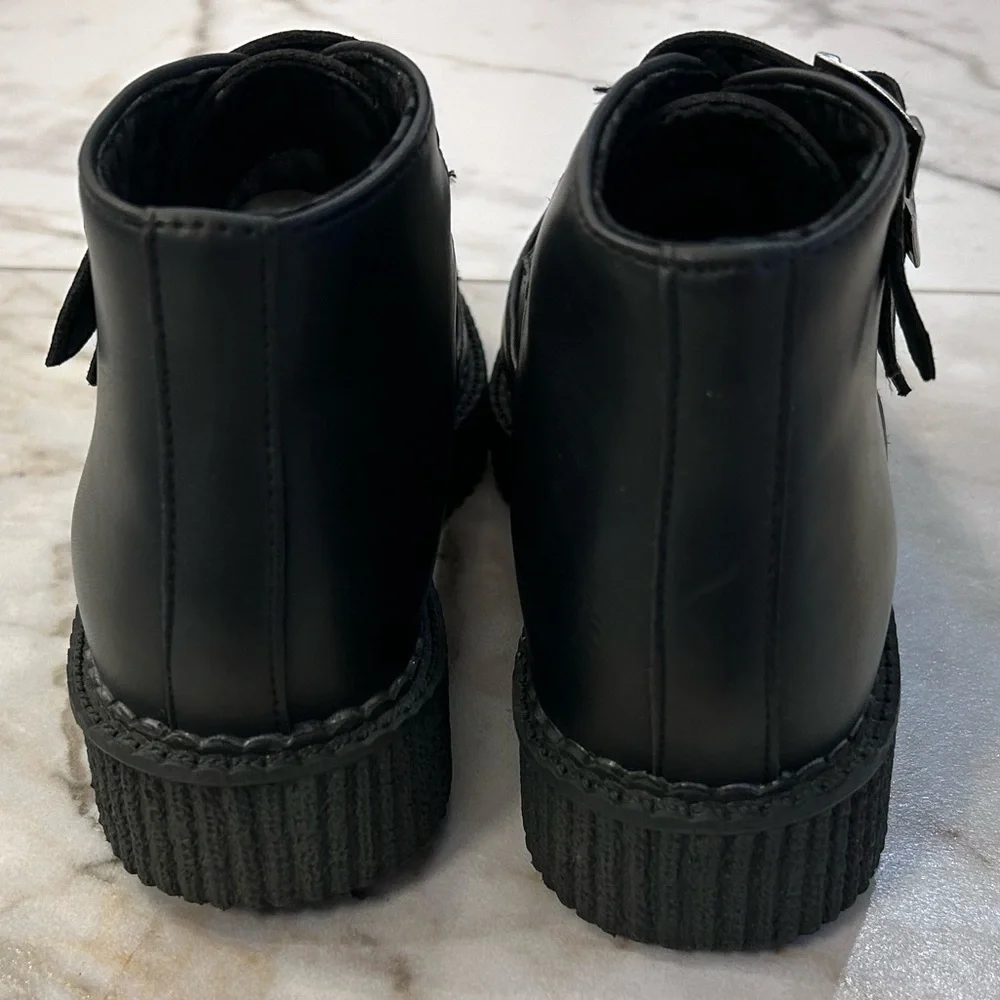 TUK 3 Buckle Pointed Creeper Boot Men Size 6 / Women Size 8 - NIB - Picture 5 of 8